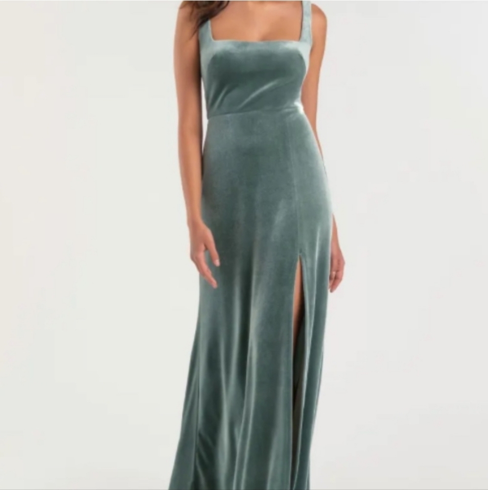 ♡ Jenny Yoo Mara Green Velvet Maxi Dress Size 2